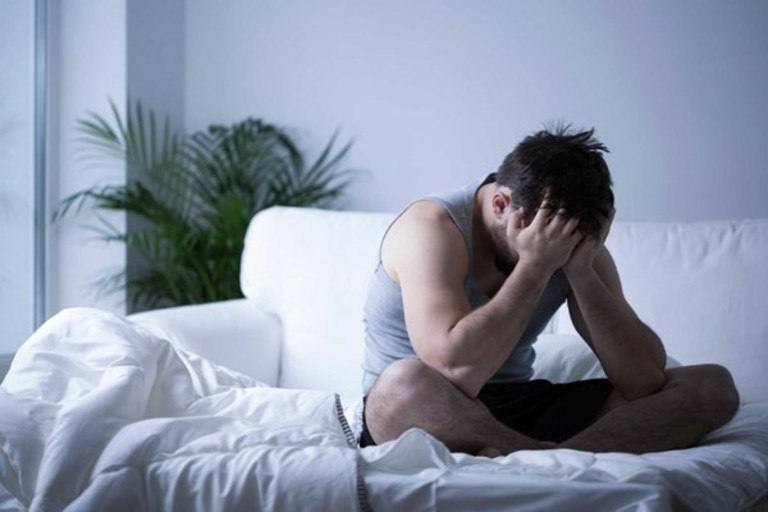 Không ít nam giới bỏ qua nhu cầu tinh dục của bản thân mà không biết được chuyện này có thể gây nhiều hậu quả khôn lường