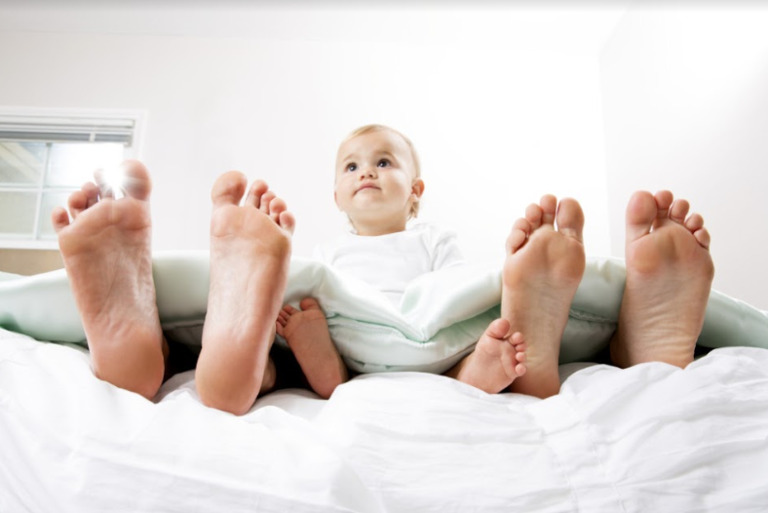 Vào thời điểm rụng trứng, người phụ nữ ham muốn tình dục mạnh mẽ và giai đoạn này cũng rất dễ thụ thai thành công