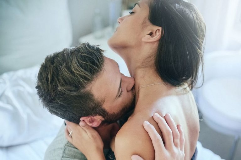 Màn dạo đầu quyết định nhiều đến khoái cảm tình dục của người phụ nữ lúc "lâm trận"