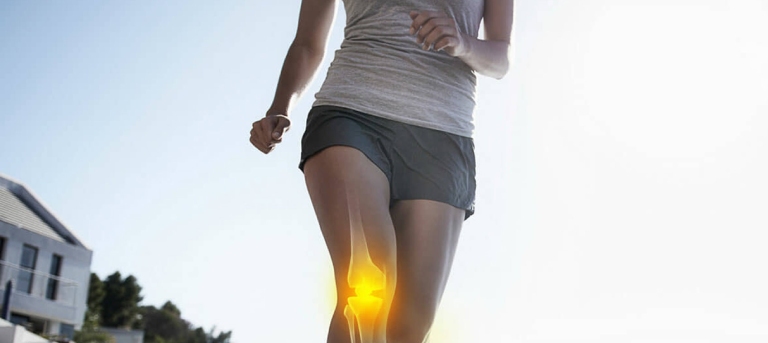 Gai khớp gối gây nên các cơn đau ở khớp khi vận động
