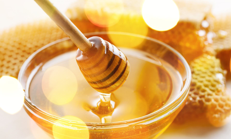 Cách chữa khàn tiếng bằng mật ong nhanh chóng dễ làm