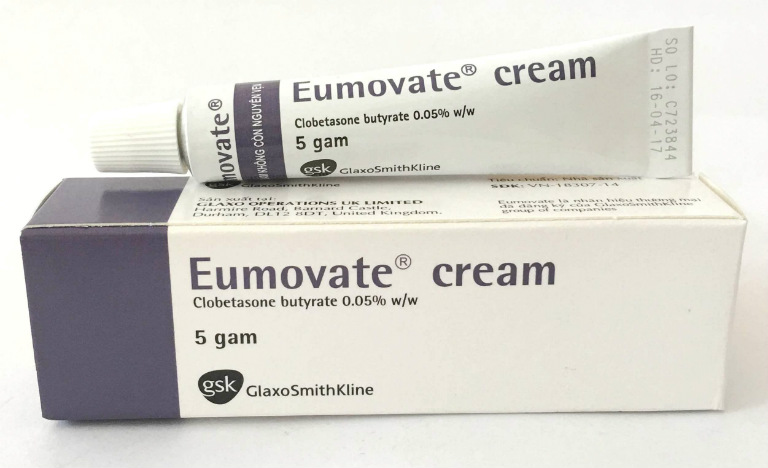 Kem bôi ngoài da Eumovate Cream là một trong những loại kem giúp điều trị chứng ngứa mề đay nhanh chóng.