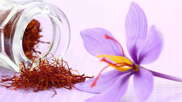 Saffron là một câu trả lời cho vấn đề rối loạn cương dương nên ăn gì? 