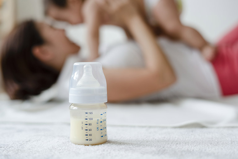 sữa tăng cân cho bé