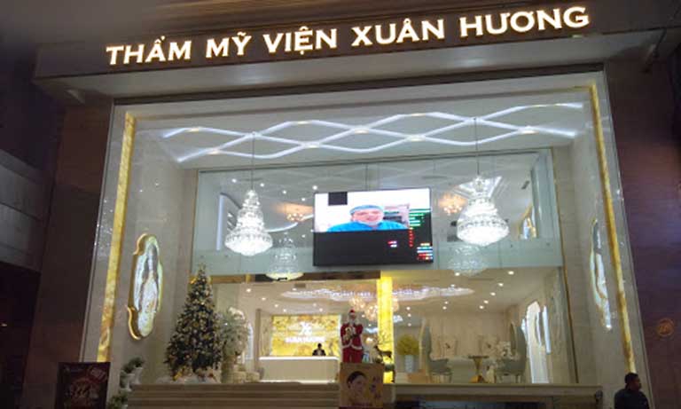 Thẩm mỹ phun môi không sưng không đau ở Hà Nội
