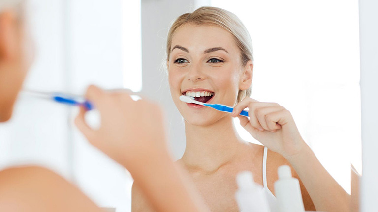 Đánh răng sau khi ăn tối - 27 cách giảm cân nhanh tại nhà an toàn, hiệu quả