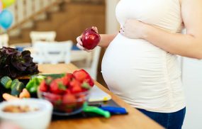 13 loại trái cây mẹ bầu không nên ăn trong giai đoạn mang thai