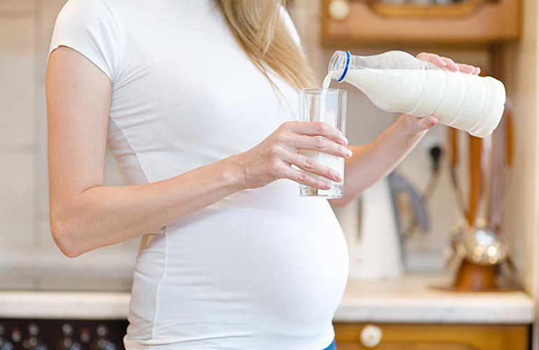 Lợi ích của việc uống sữa khi bị tiểu đường thai kỳ