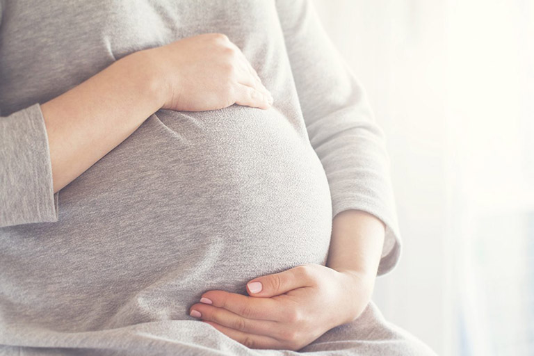 Mẹ bầu bị tiểu đường thai kỳ nên sinh thường hay sinh mổ?