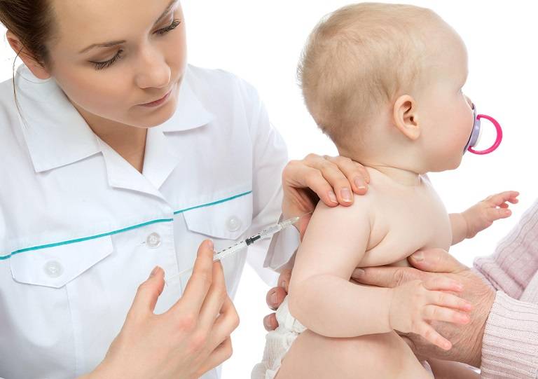 Tiêm vắc xin sớm hoặc muộn không đúng lịch có sao không