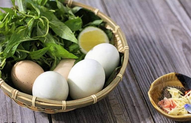 Trứng vịt lộn là thực phẩm bổ dưỡng, giàu dưỡng chất nhưng lại không tốt cho người bị đau dạ dày