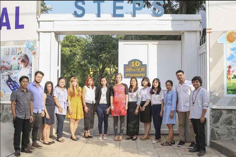 Trường quốc tế chuyên biệt STEPS International Special School có đội ngũ giáo viên, chuyên gia giỏi 