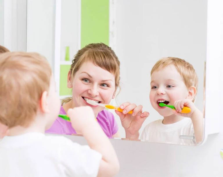 Vệ sinh răng sạch sẽ và đúng cách để phòng bệnh răng miệng
